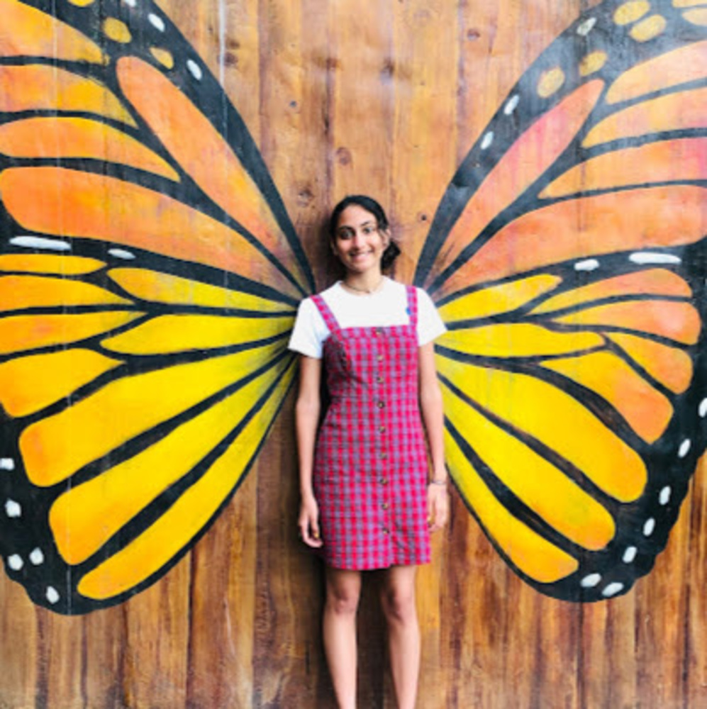 Meet your Posher, Risha